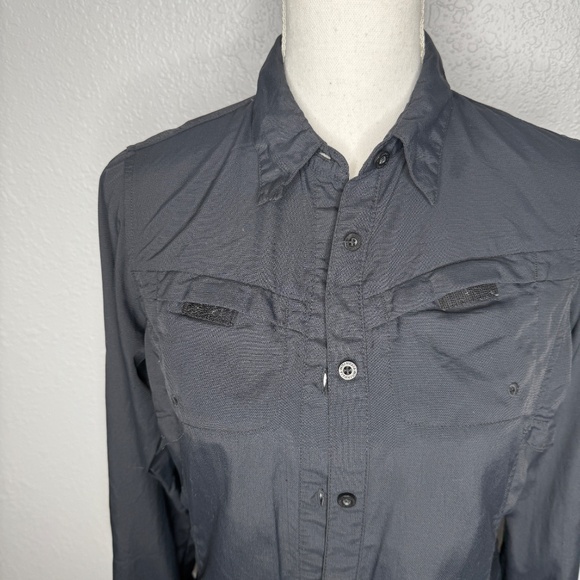 Columbia Women's sportswear Black XS button closure -cp - Picture 3 of 9